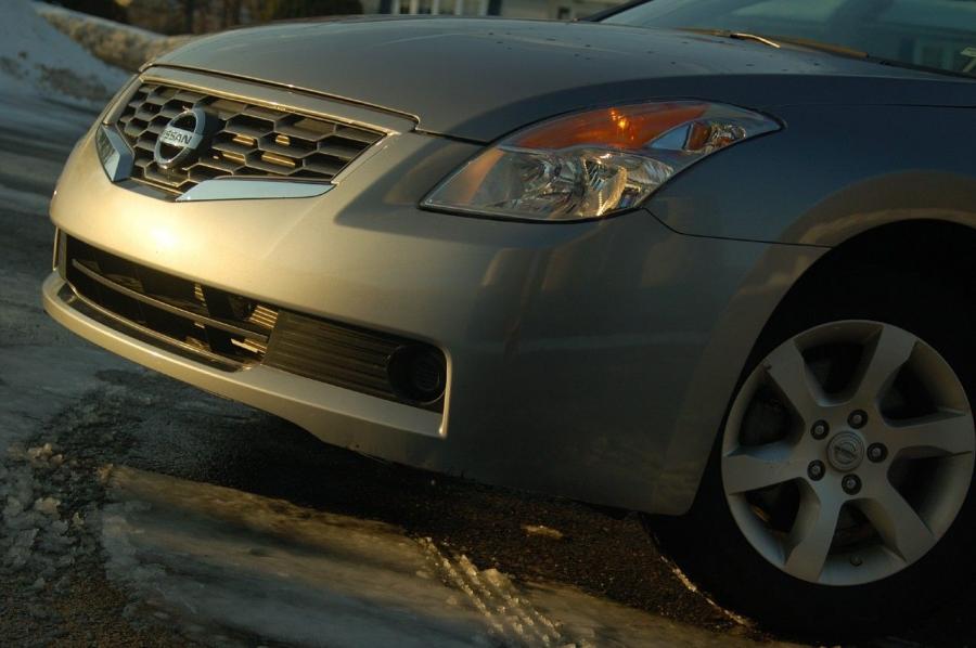  Nissan Altima Coupe 2.5S 2008 года  (фото 45 из 50)